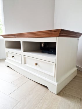 Houten tv-meubel met soft-close lades!