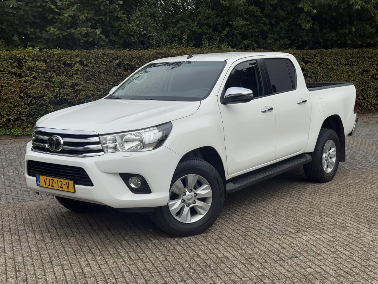 Toyota HiLux - HiLux - 2.4 D-4D Cool Comfort Double Cab Automaat| BTW |