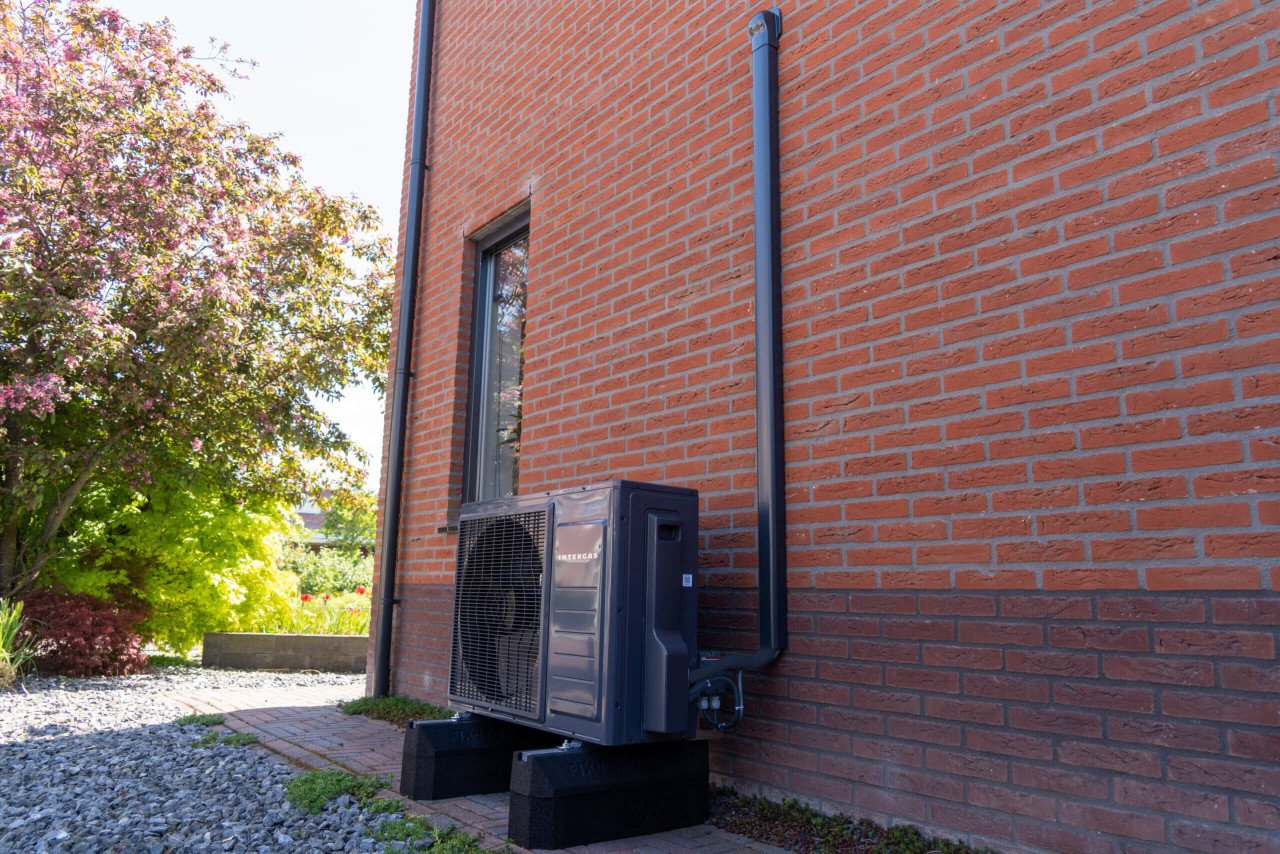 Warmtepomp Intergas hybride Xtend Cool Grey 5 kW