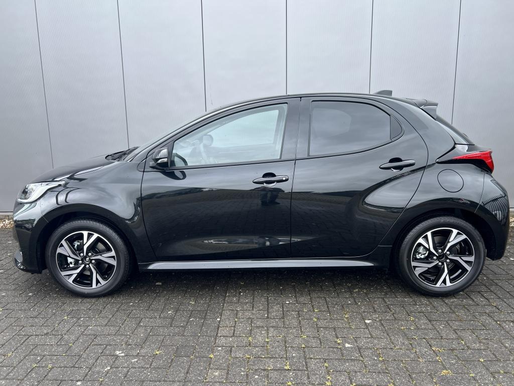 Toyota Yaris hybrid 115 dynamic