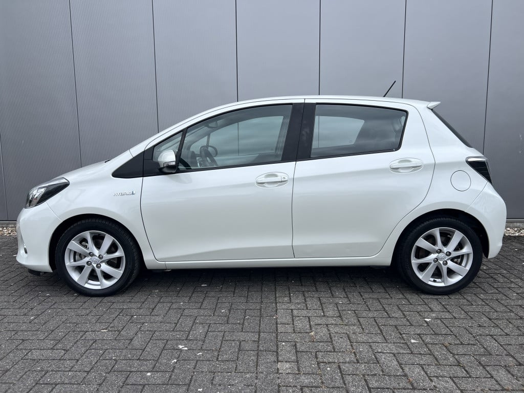 Toyota Yaris 1.5 full hybrid dyn.