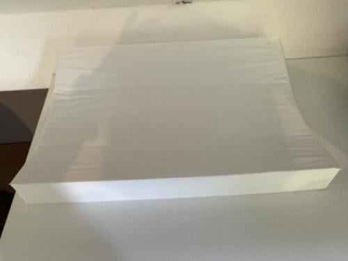 Kinderledikantje met matrasje en aankleedkussen