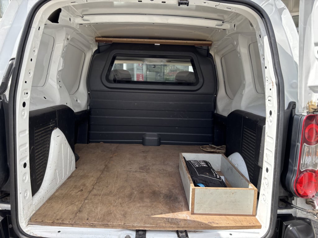 Peugeot Partner 120 1.6 hdi 75 l1 xr