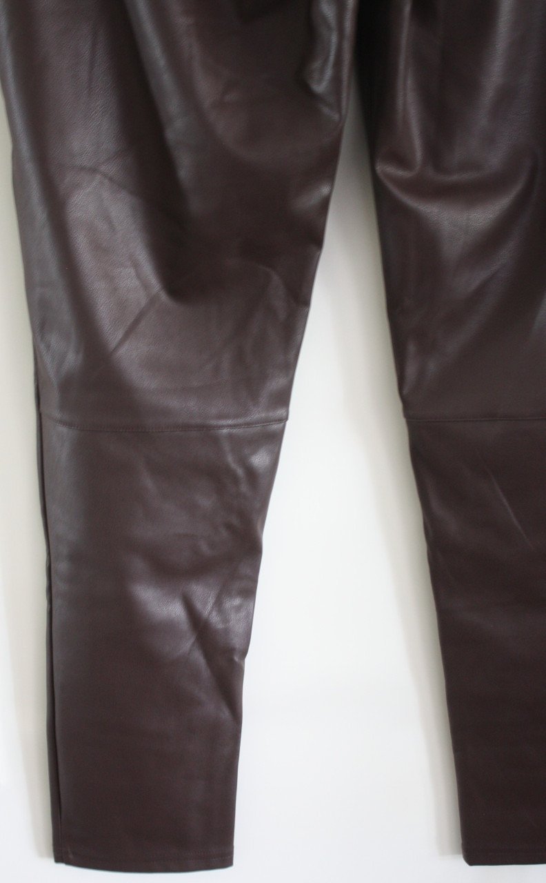 Nieuwe zwarte lederlook broek bruin paars maat xxl