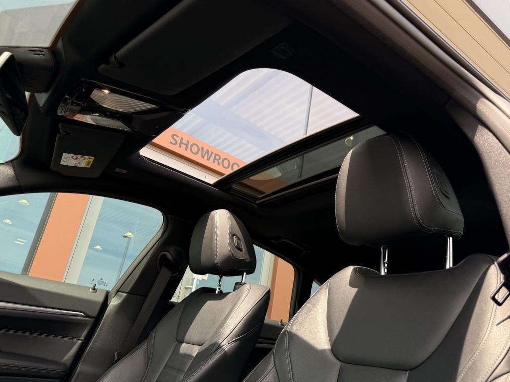 BMW 4 Serie gran coupé 420i m-sport | pano | leder | dab | apple carplay | 