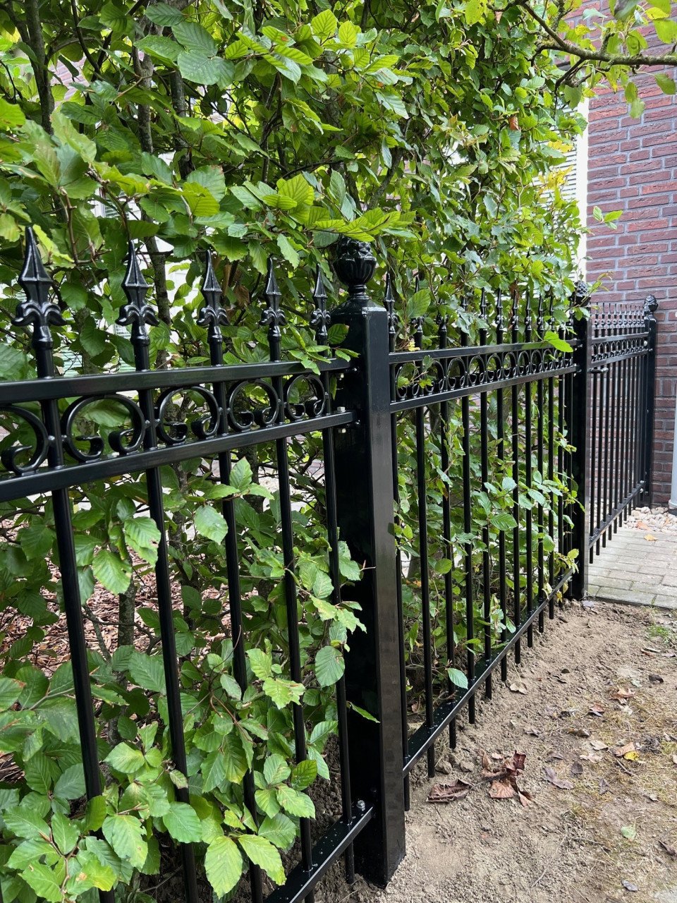 VEFRAAI UW WONING MET EEN SIER-HEKWERK OF INRIJPOORT.