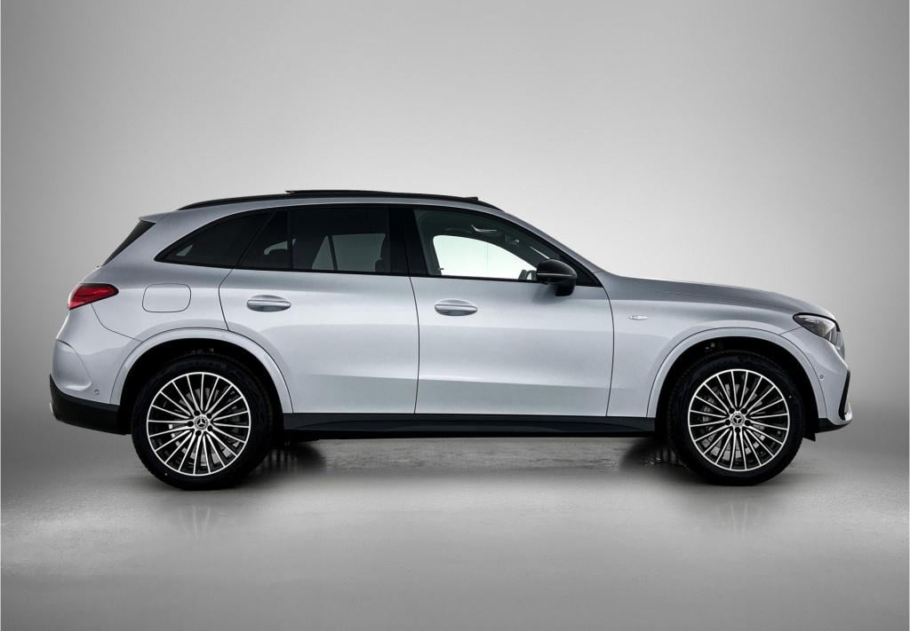 Mercedes-Benz Glc 300e 4matic sport edition | trekhaak | panoramadak | dode