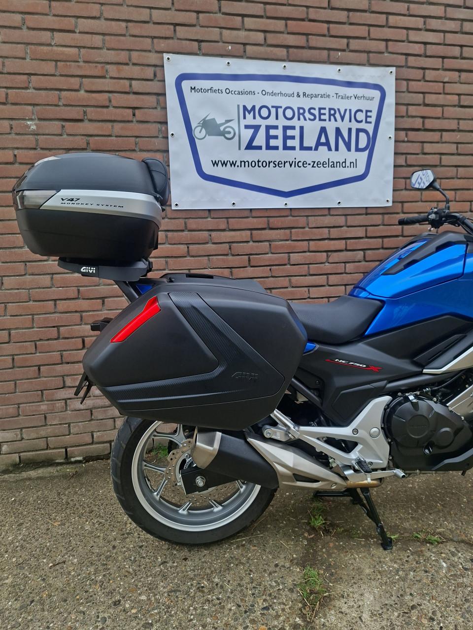 Honda NC 750X (Plaatje!)