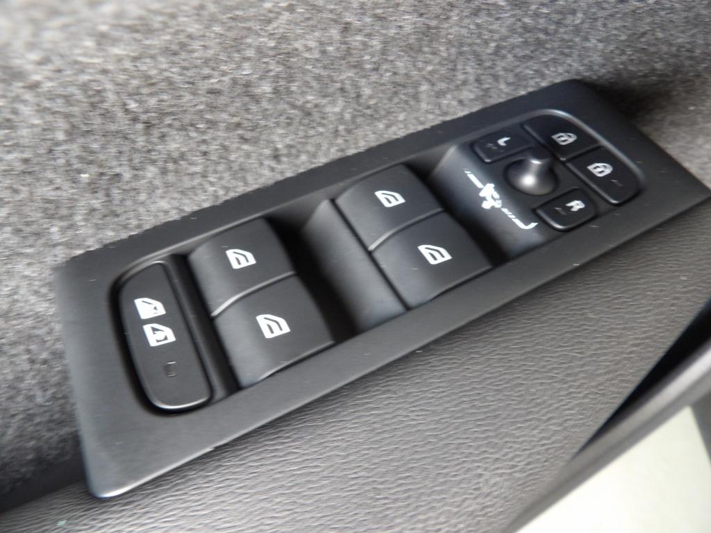 Volvo XC40 core recharge t4 plug-in hybrid 2wd