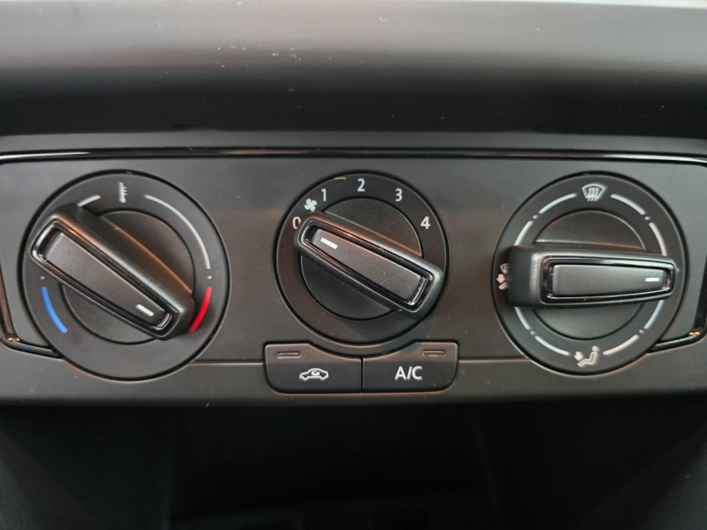 Volkswagen Polo occasion 1.0 wit leuke uitvoering | tweedehands volkswagen 