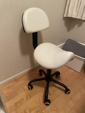 Bureau stoel (nagelstyliste)