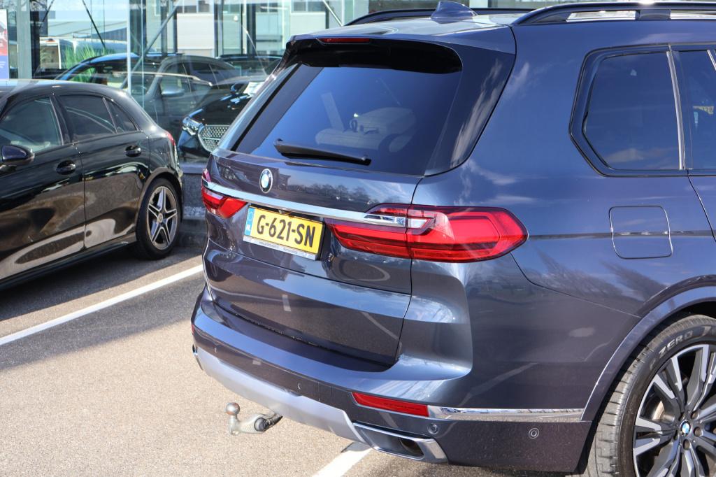 BMW X7 xdrive40i 6p. l 340 pk l panodak skylounge l laser l head-up l 3500 