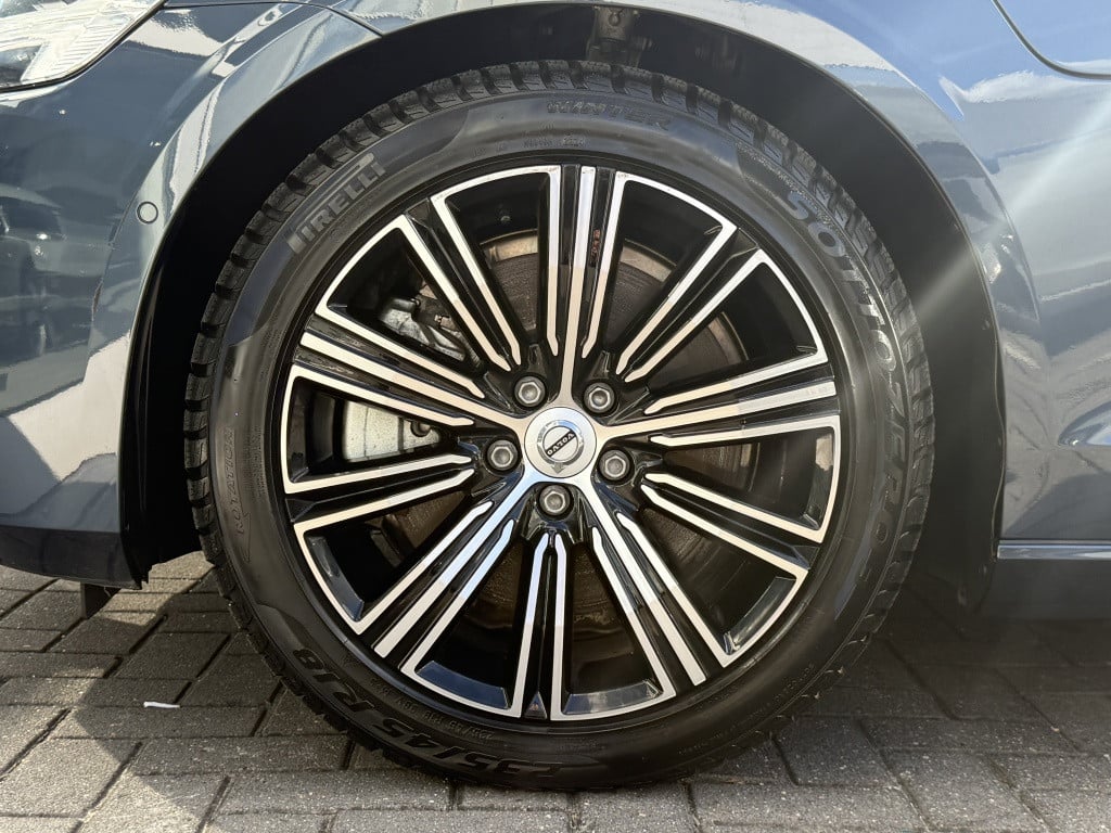 Volvo V60 v60 t6 awd plus dark