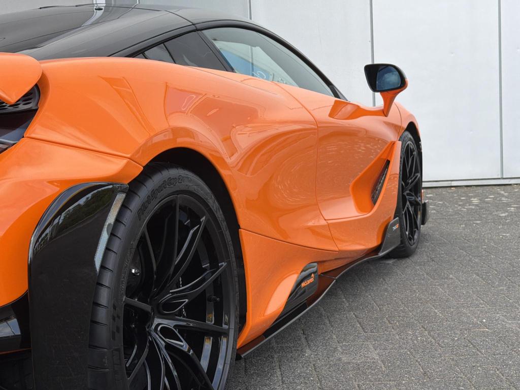 Mclaren 765lt 4.0 v8 mso clubsport pack | senna brakes | full carbon pack |