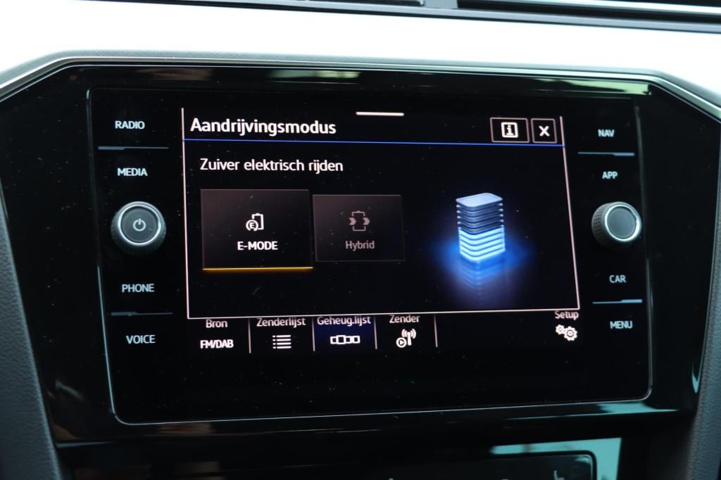 Volkswagen Passat variant 1.4 tsi phev gte business 218pk dsg6