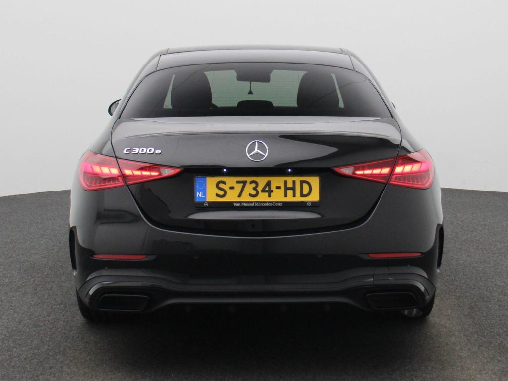 Mercedes-Benz C-Klasse 300 e amg line | automaat | lage km stand | climate 