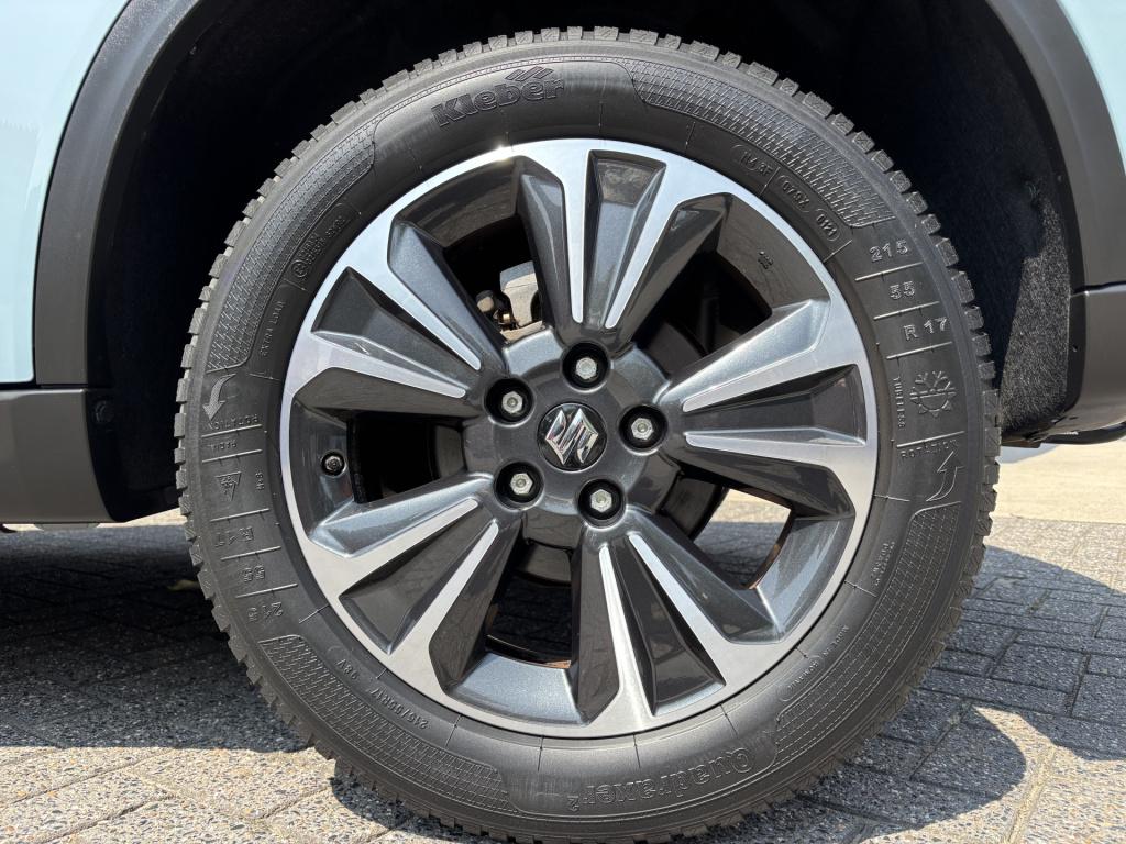 Suzuki Vitara automaat 1.4 boosterjet style smart hybrid | trekhaak afneemb