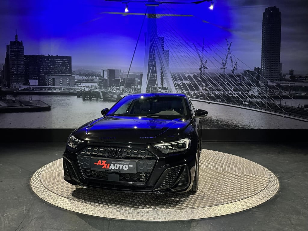 Audi A1 Sportback 25 tfsi s-line *adap.cruise*sportstoelen*s-line interieur