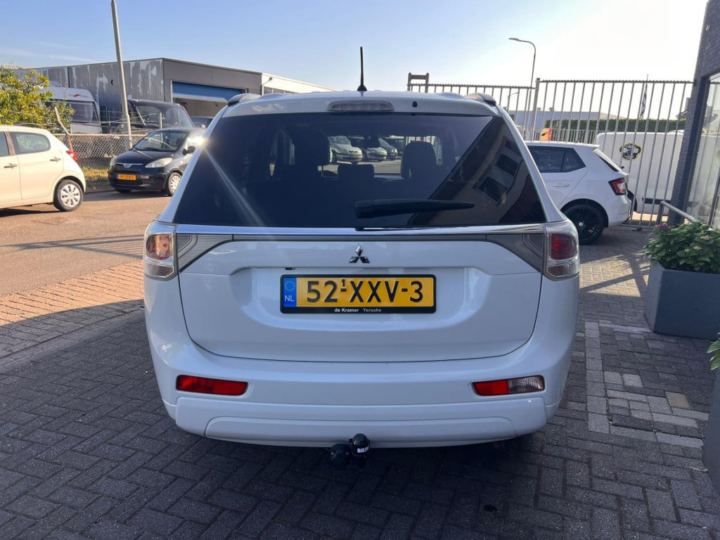 Mitsubishi Outlander 2.0 instyle 7 persoons auto