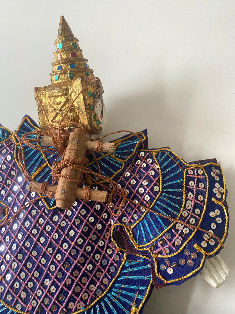 Burmese marionet Yoke Thé