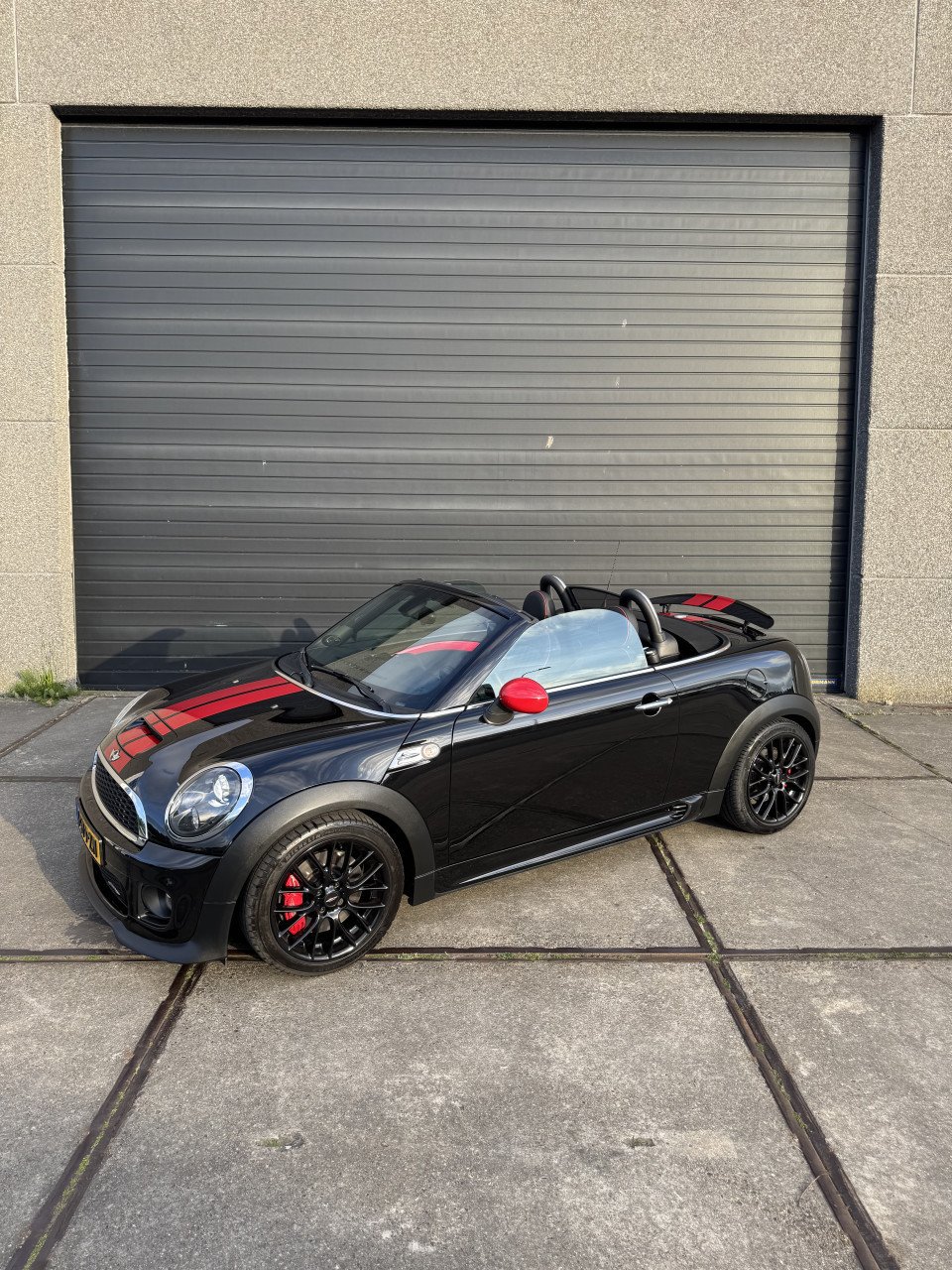 Mini Cooper S JCW Roadster 211PK 107DKM 2012 Collectors item!