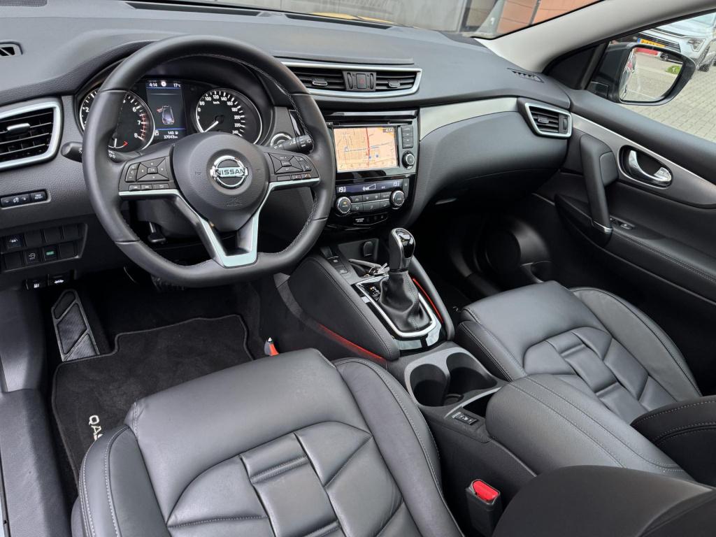Nissan Qashqai 1.3 dig-t premium edition automaat incl. trekhaak!