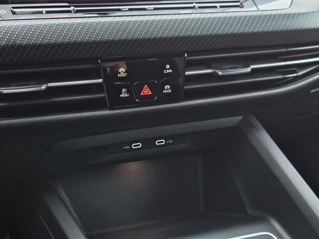 Volkswagen Golf variant 1.5 etsi r-line business | acc | elek. trekhaak