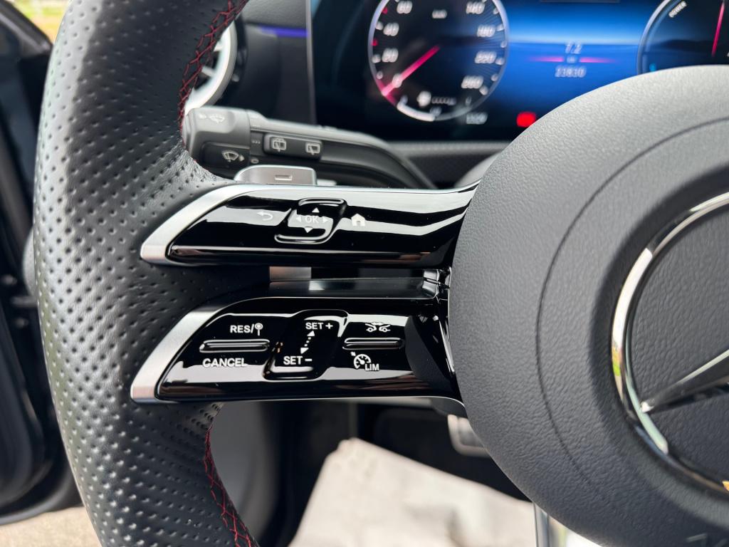 Mercedes-Benz A-Klasse 250 e amg advancedplus night-pakket automaat , panor
