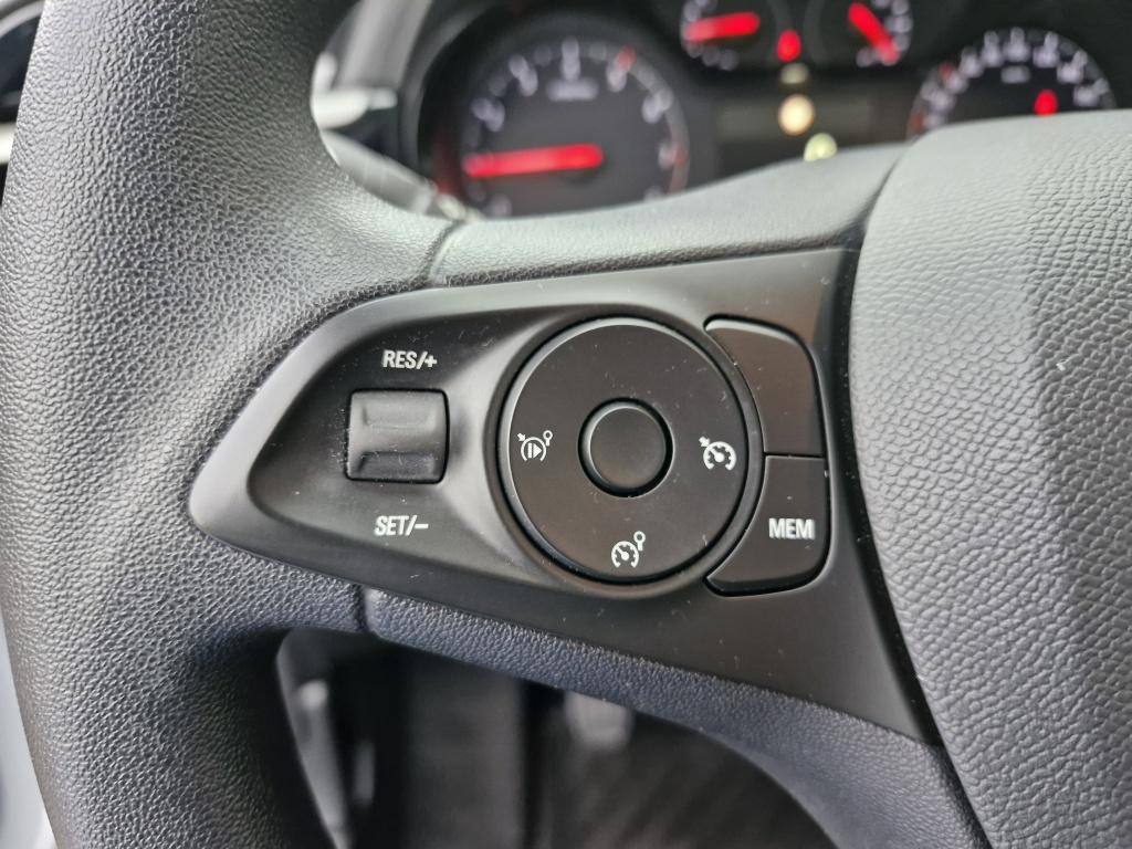 Opel Corsa 1.2 edition | navigatie | licht- en zicht pakket
