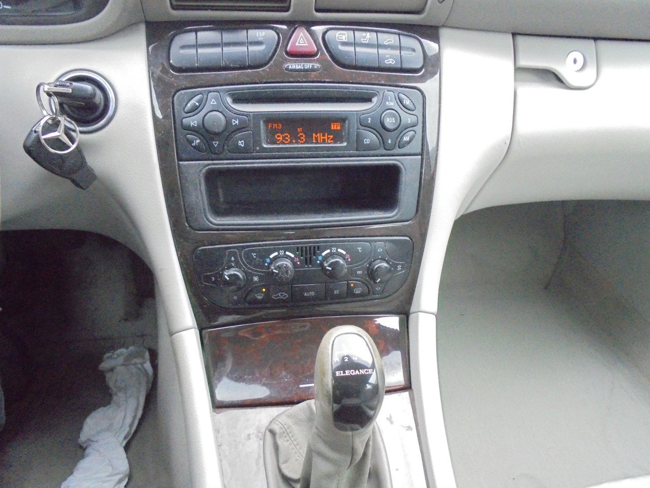 Mercedes C180 Stedan Elegance ,nette en fijne auto rijd schakeld 100%