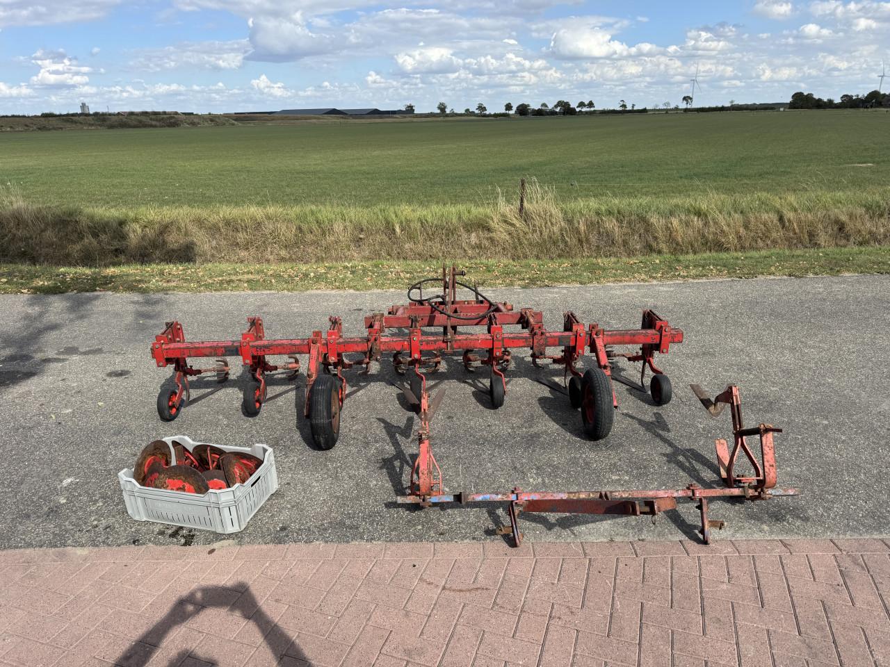6 rijen 7 elementen Steketee schoffelmachine