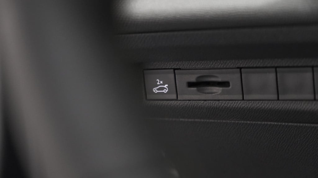 Peugeot 408 puretech gt 130 eat8 | camera | elektrisch bedienbare achterkle