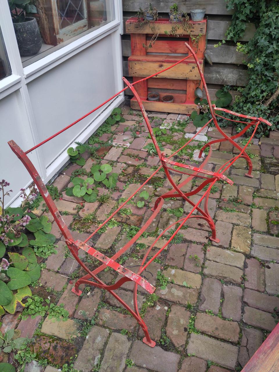 Metalen FRAME voor oude TUINBANK gratis