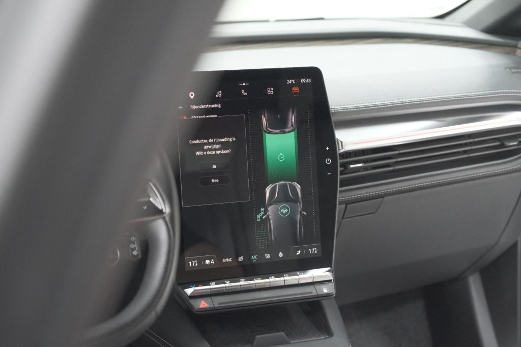 Renault Megane E-tech ev60 optimum charge iconic | 360 camera | harman kard