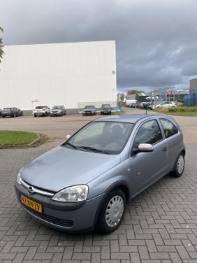Opel Corsa 1.2 16V 3D Easytronic 2003 Grijs | 65.129 KM NAP | NIEUWE APK!