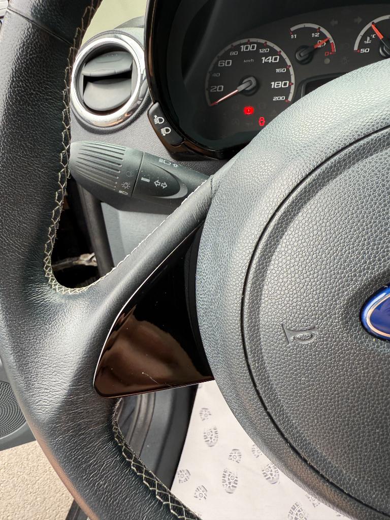 Ford KA 1.2 metal - airco - lage kmstand
