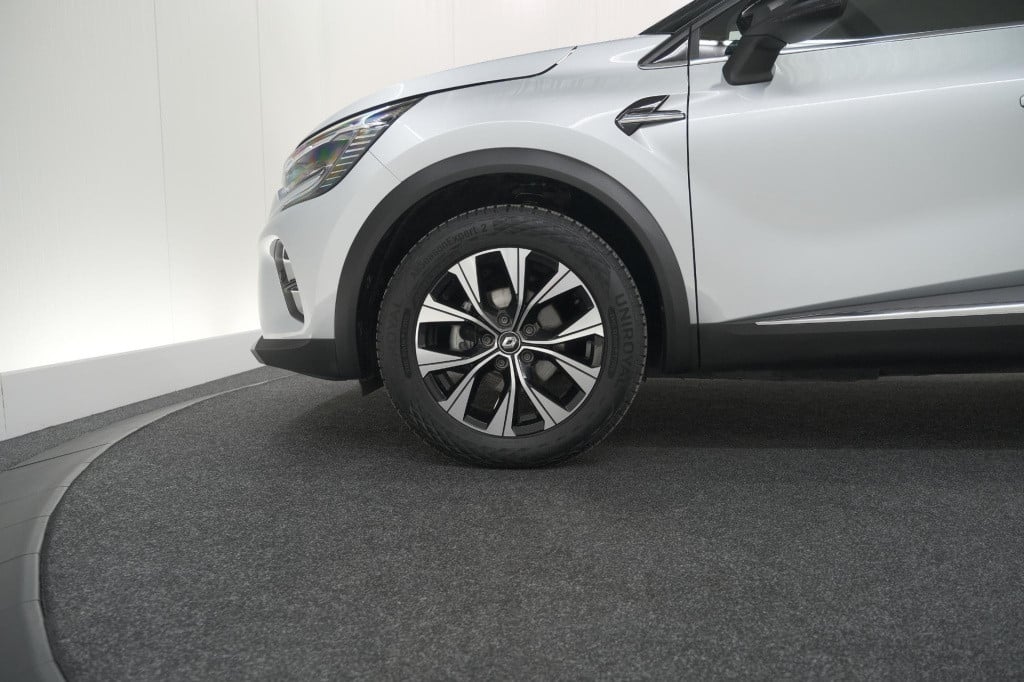 Renault Captur mild hybrid 140 edc techno | camera | 9.3 inch scherm | appl