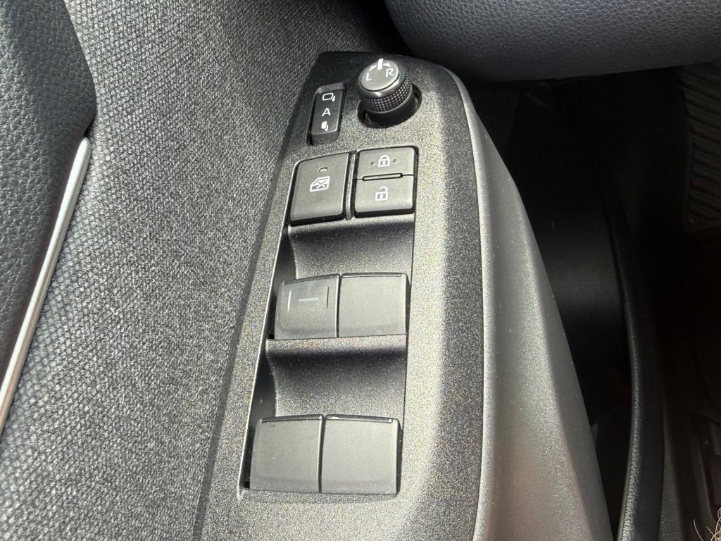 Toyota Yaris 1.5 hybrid executive
