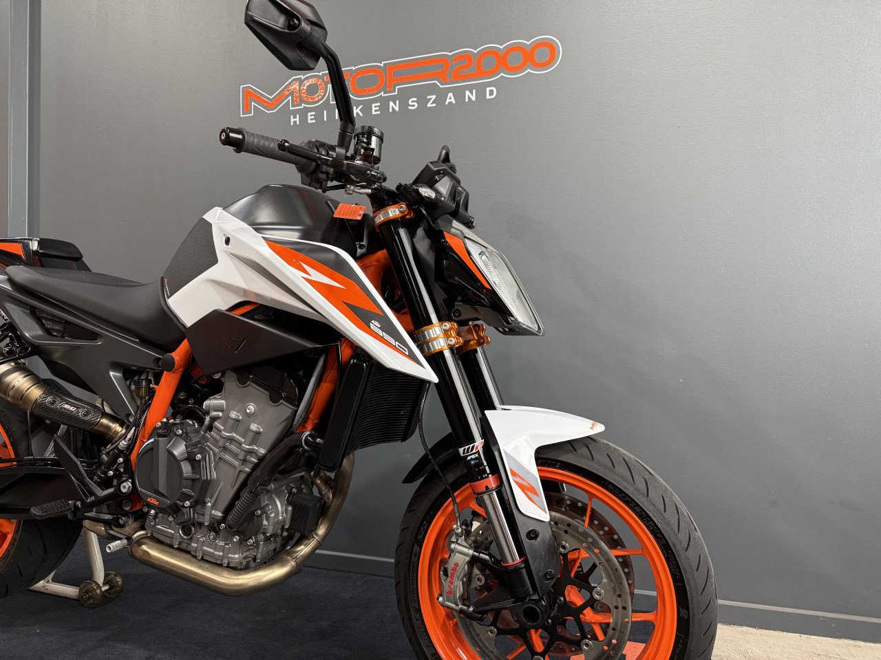 KTM Duke 890 R