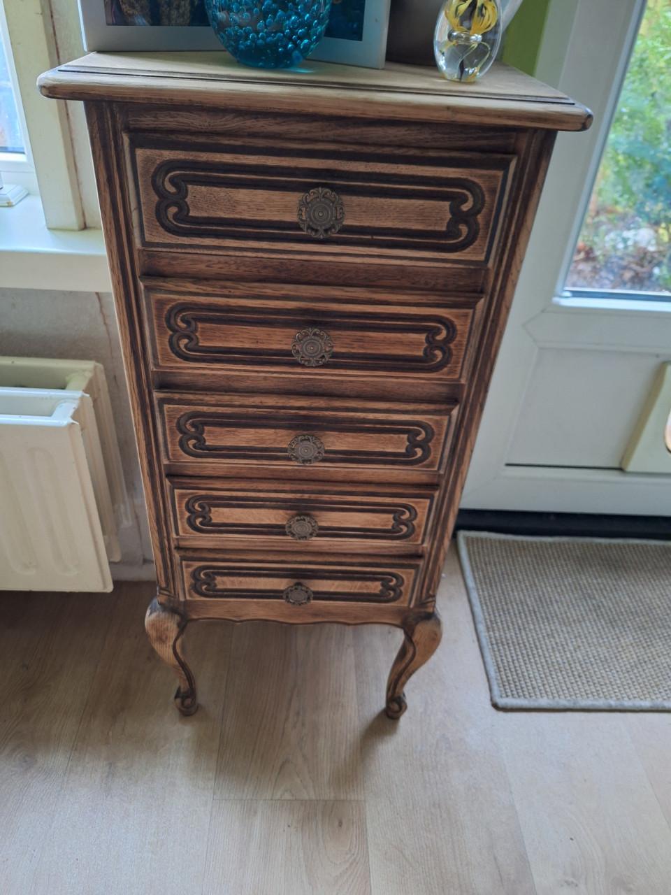 Decoratief ladekastje