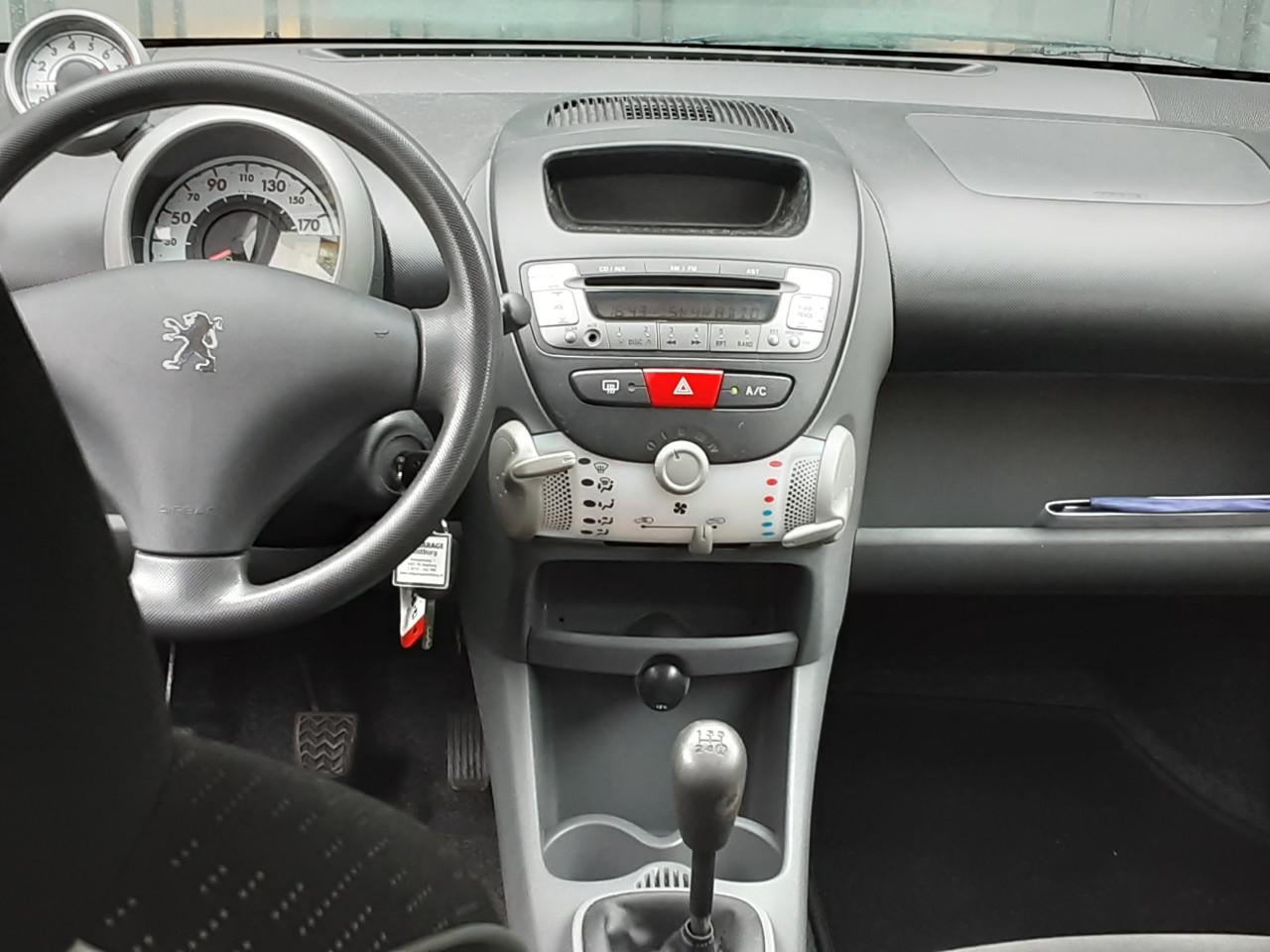 Peugeot 107 1.0-12V XS