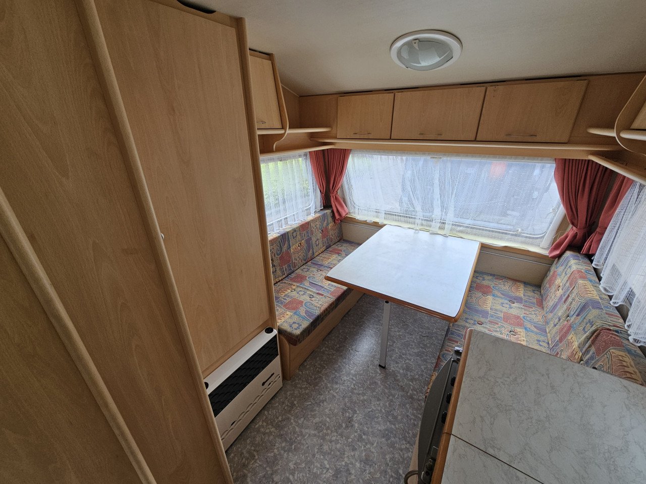 Chateau la car 395