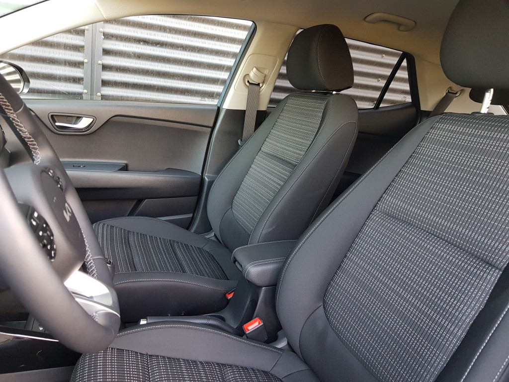 Kia Stonic mhev dynamicplusline 100pk