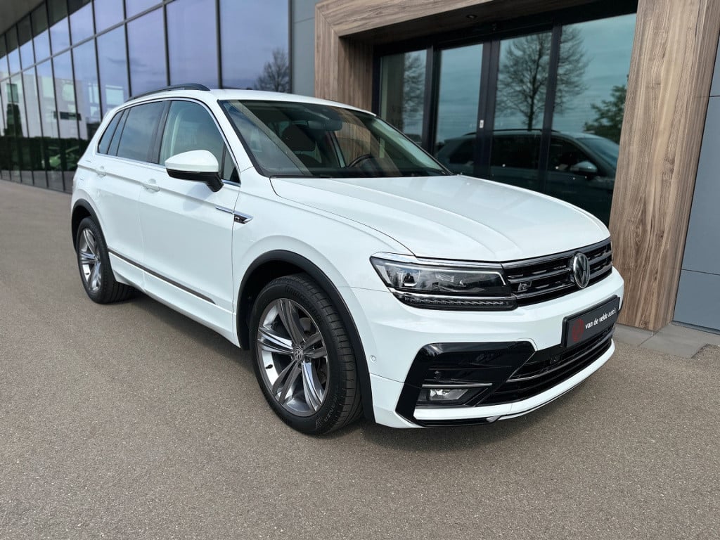 Volkswagen Tiguan 1.5 tsi act 150pk r-line | virtual cockpit | camera | erg