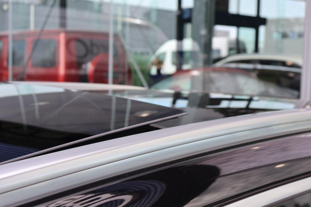 Mercedes-Benz Glc 300e 4matic amg line i nappa i digital light i panoramada