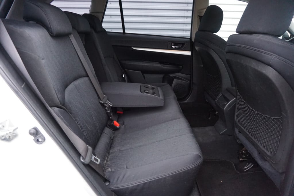 Subaru Legacy touring wagon 2.0i intro automaat - climate / navi / cruise /