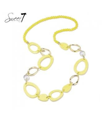 Halsketting lang met gele kralen en ovale goudkleurige schakels