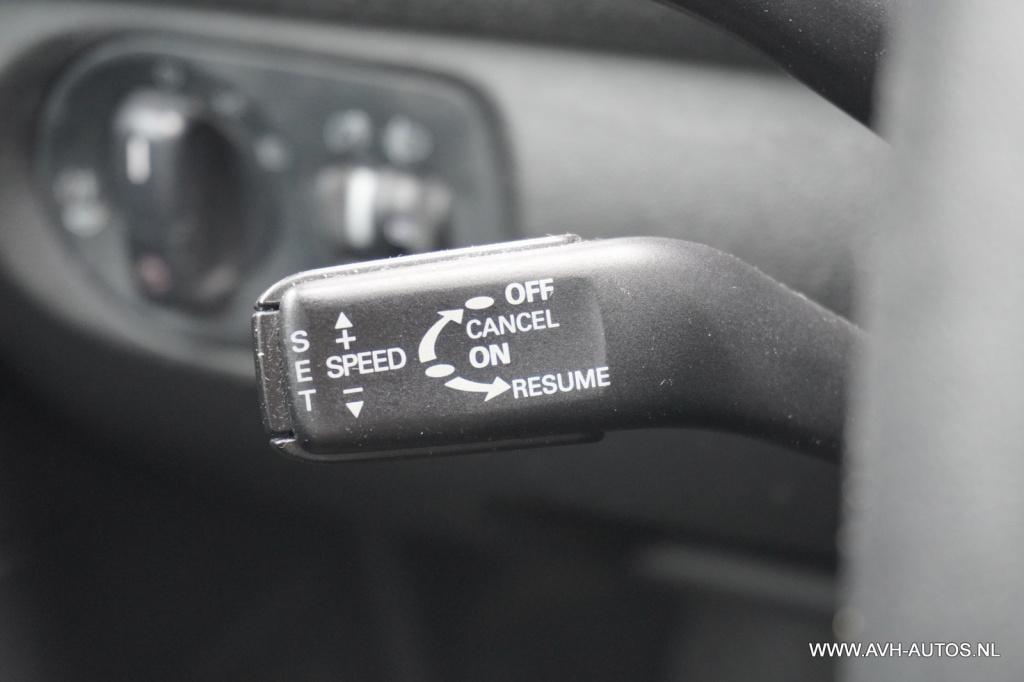 Audi A3 1.6 attraction