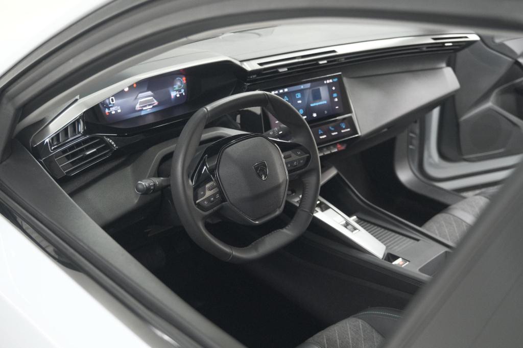 Peugeot 408 hybrid 136 e-dcs6 allure | 360 camera | adaptieve cruise contro