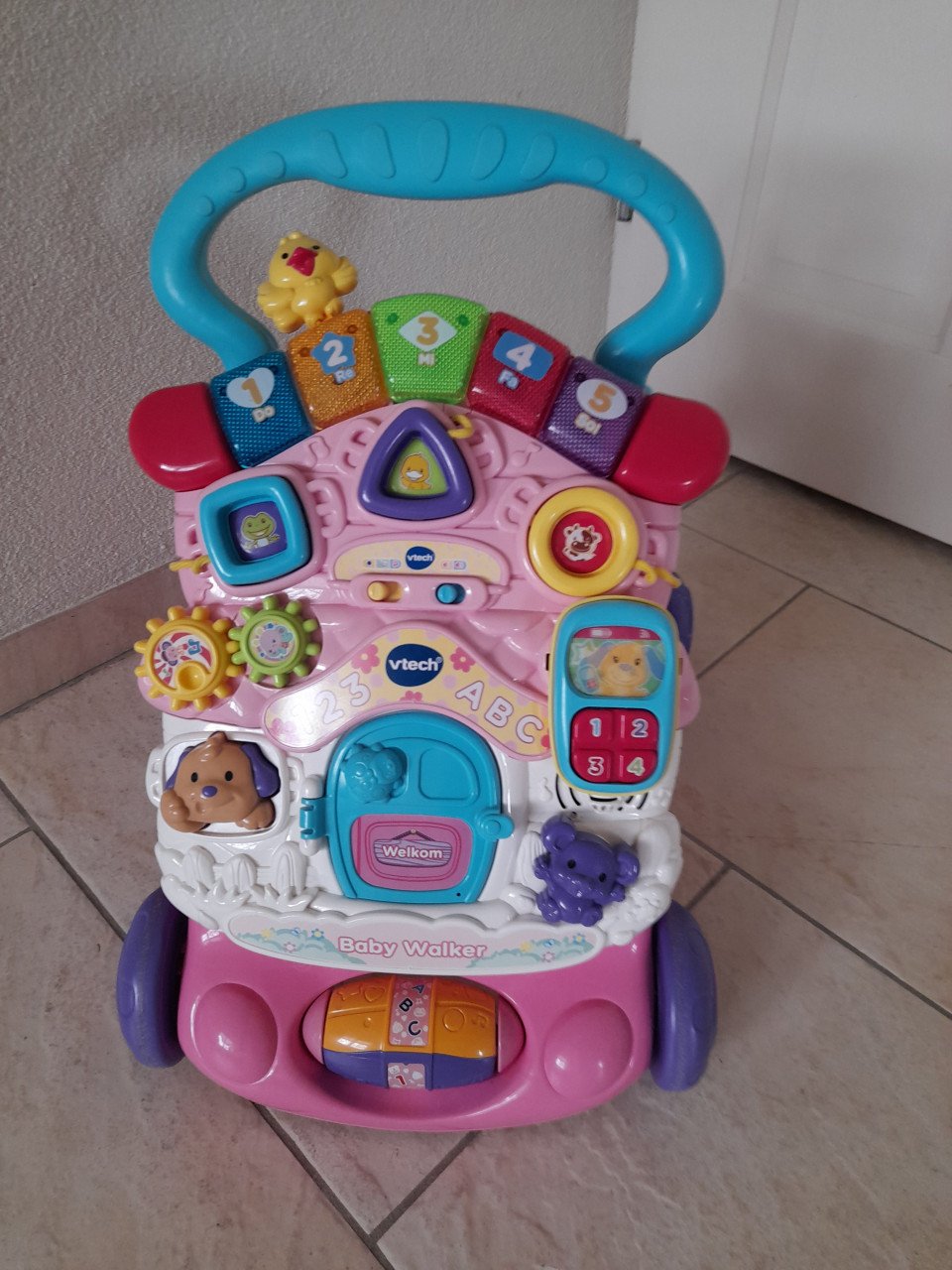 Baby walker met licht en geluid (in goede staat )